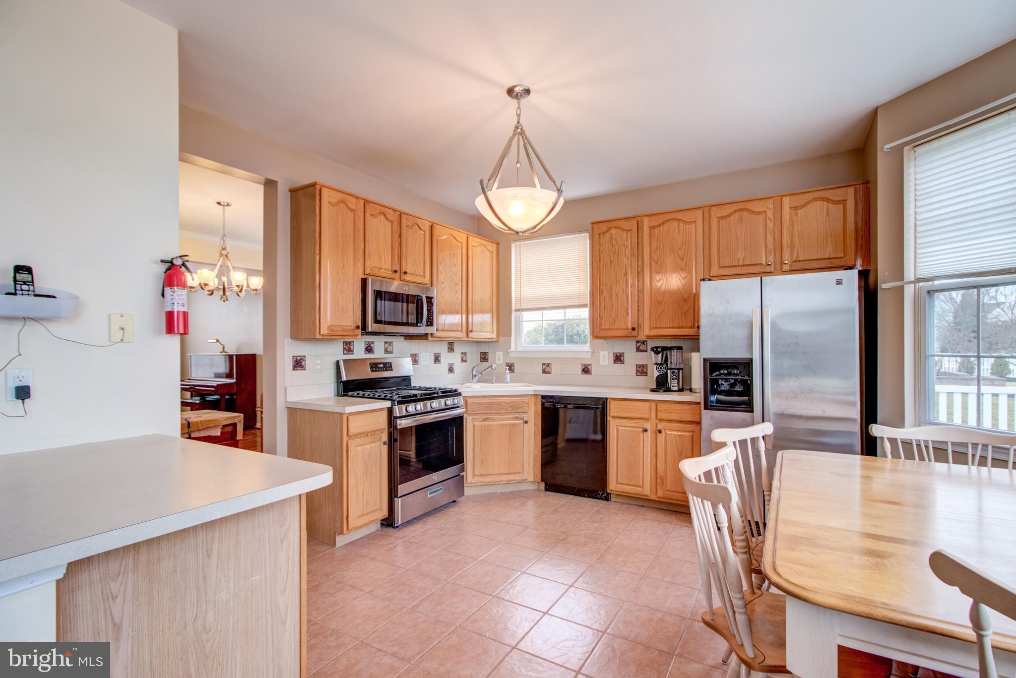 22 Keswick Road East Windsor, NJ 08520 - Photo 3 of 22 Gallery Image 3