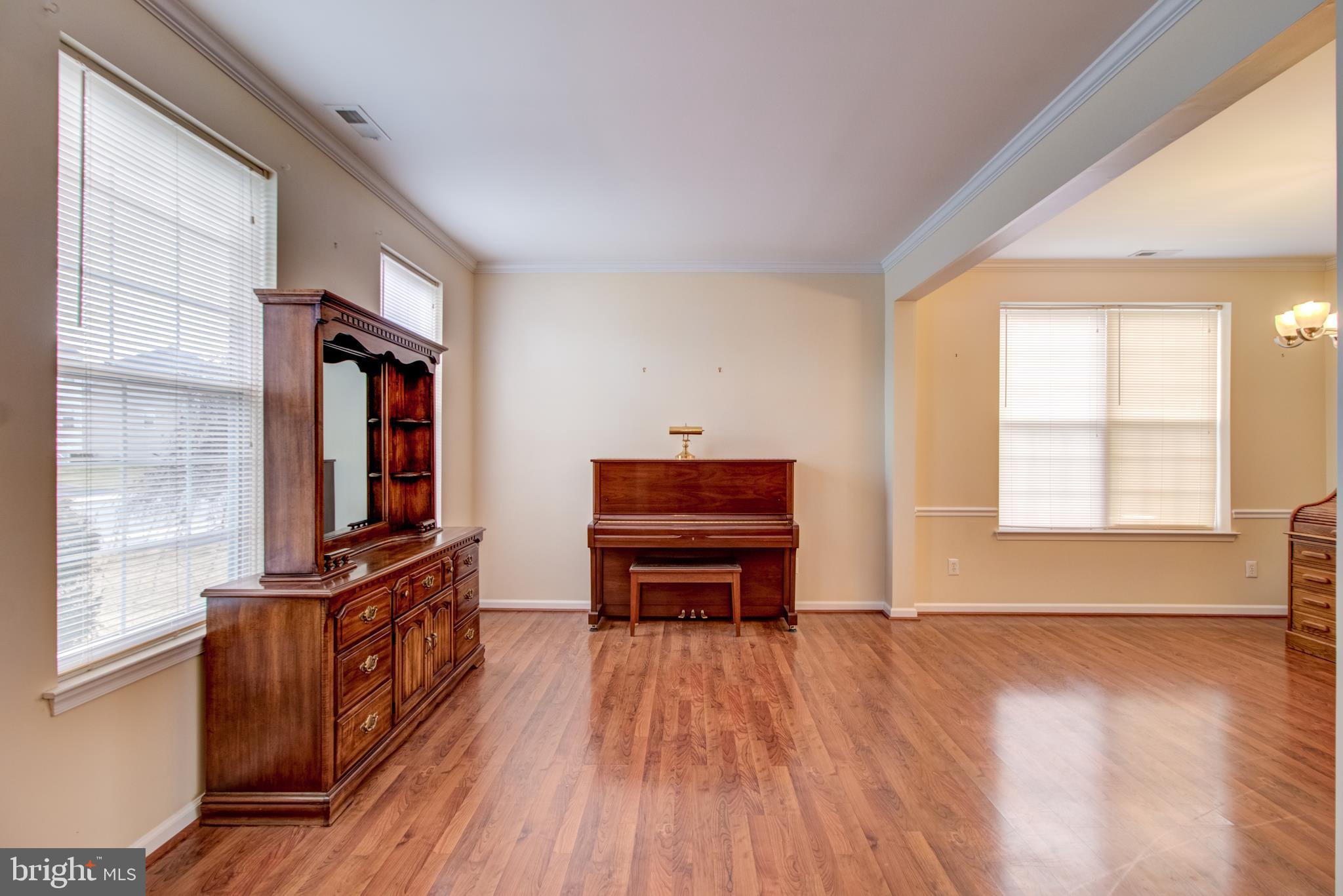 22 Keswick Road East Windsor, NJ 08520 - Photo 6 of 22 Gallery Image 6
