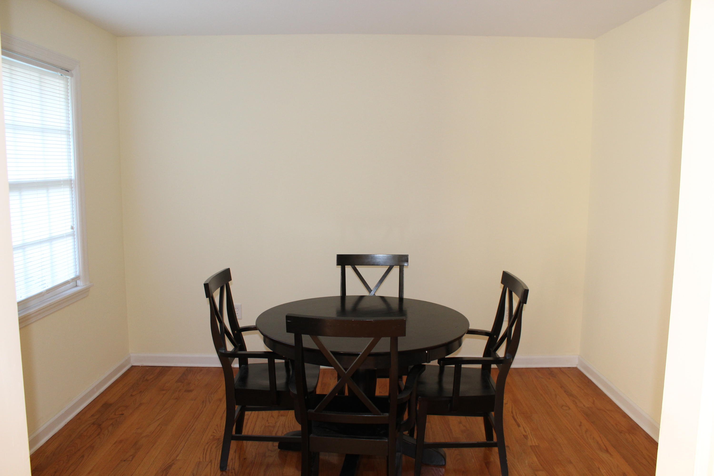 324 Pageland Road Charleston, SC 29412 - Photo 3 of 9 330