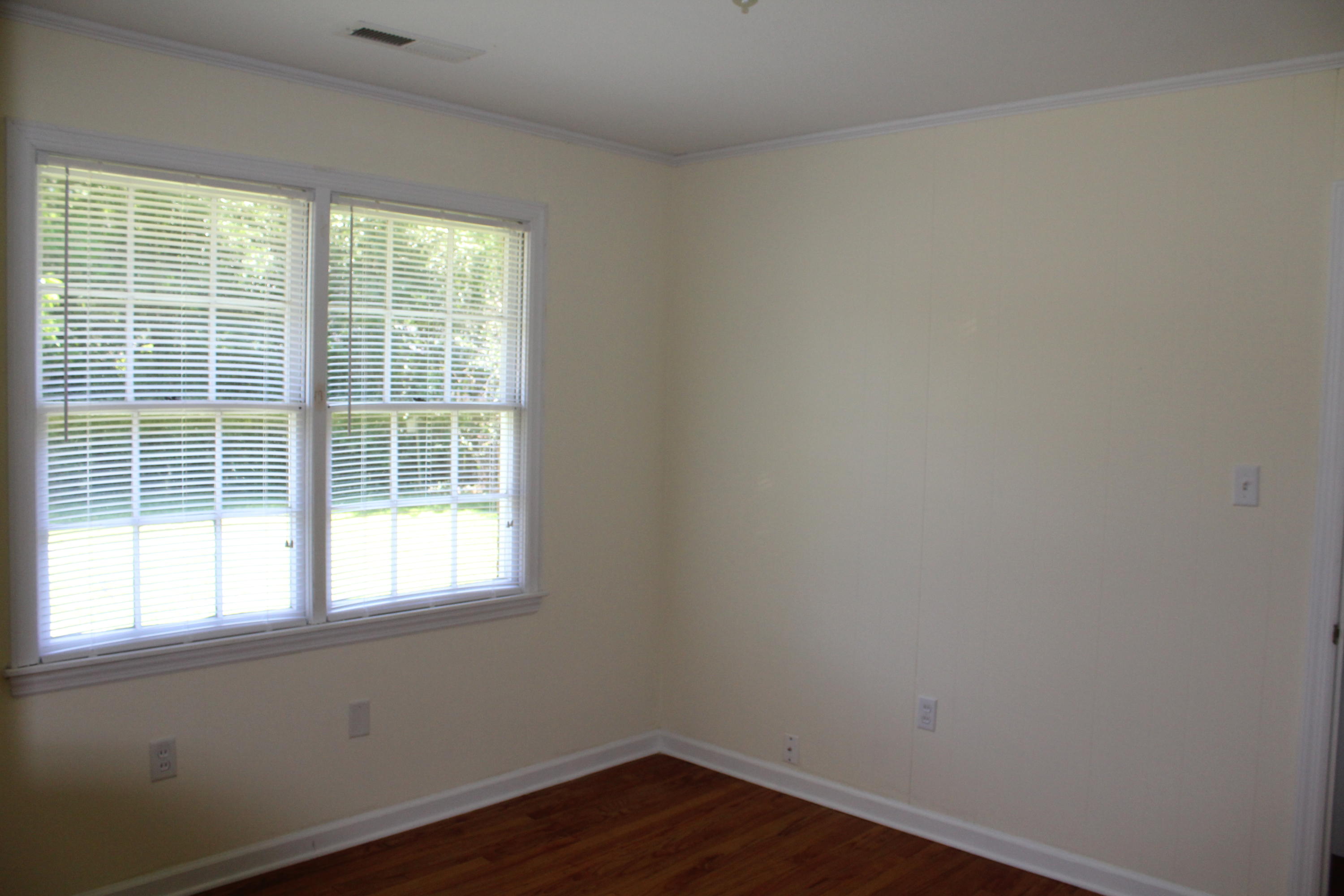 324 Pageland Road Charleston, SC 29412 - Photo 8 of 9 341