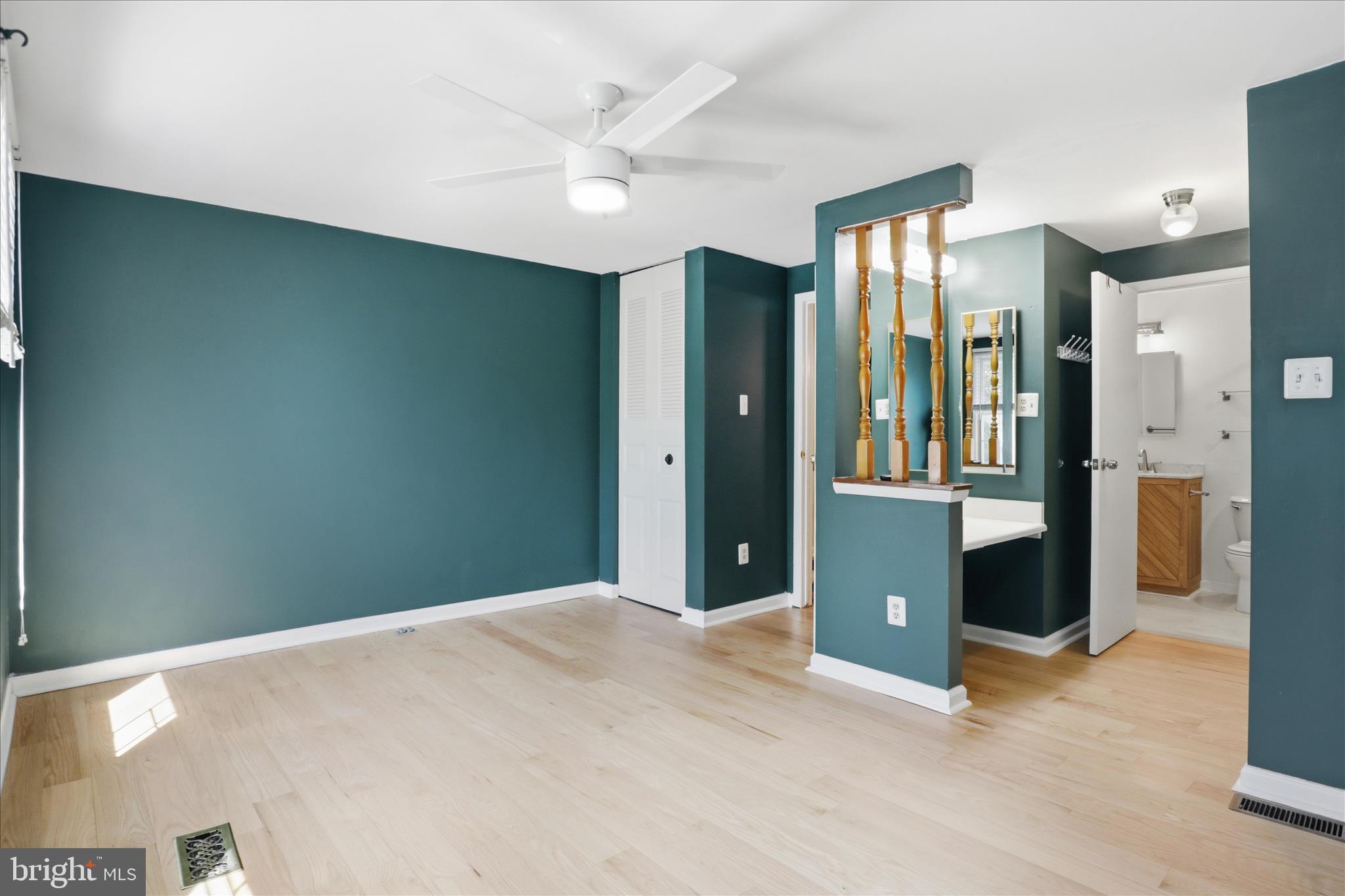 1660 Harvest Green Court Reston, VA 20194 - Photo 12 of 36
