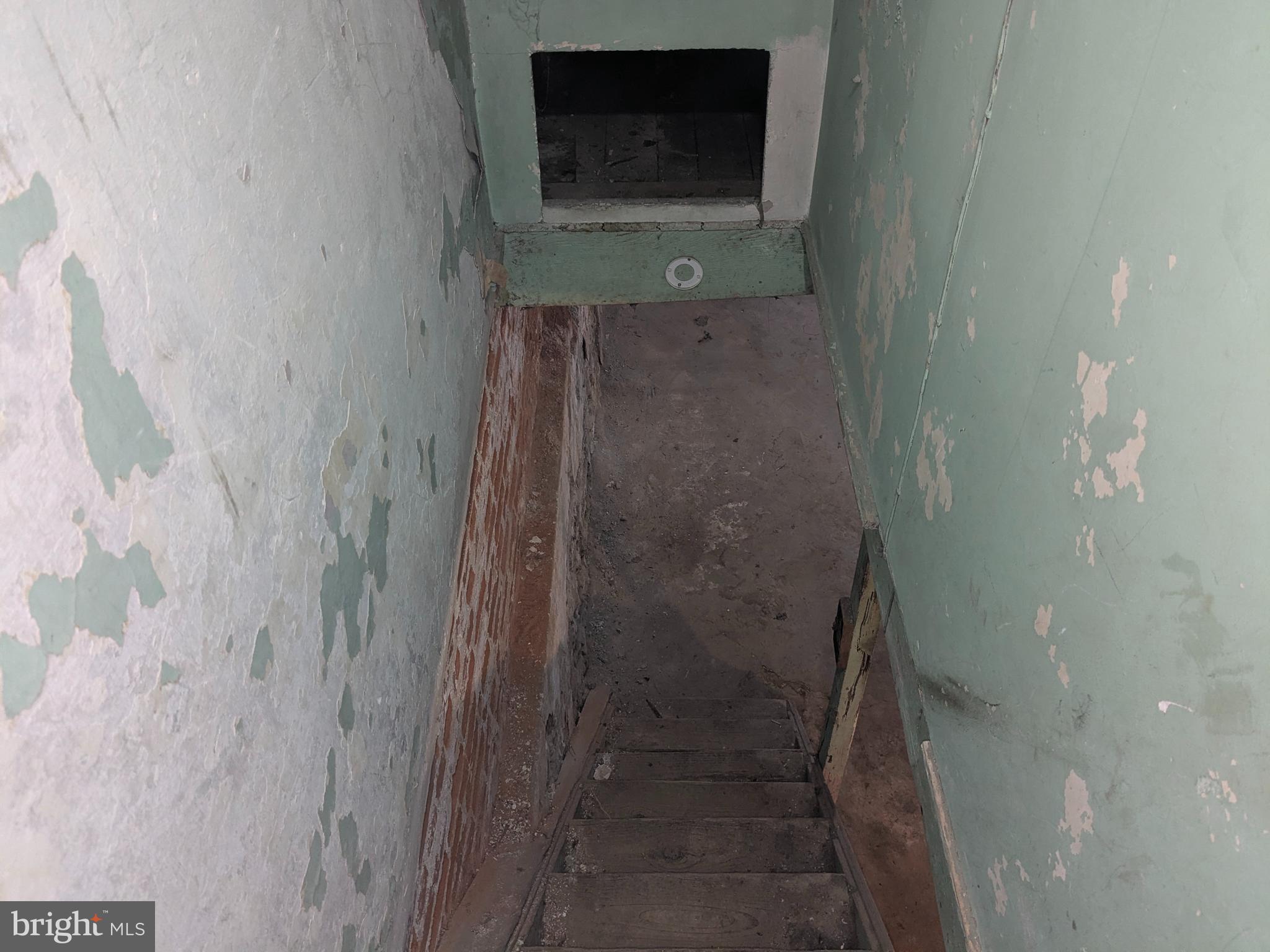 1619 Reed Street Philadelphia, PA 19146 - Photo 16 of 21 Basement Stairs