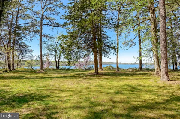 $2,500 | 19479 North Snow Hill Manor Road, Lexington Park, MD 20653