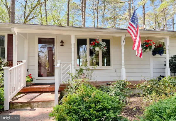 $2,500 | 19479 North Snow Hill Manor Road, Lexington Park, MD 20653