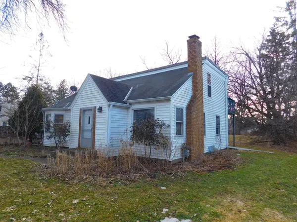 $279,900 | 3675 White Bear Avenue, White Bear Lake, MN 55110