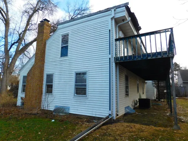 $279,900 | 3675 White Bear Avenue, White Bear Lake, MN 55110