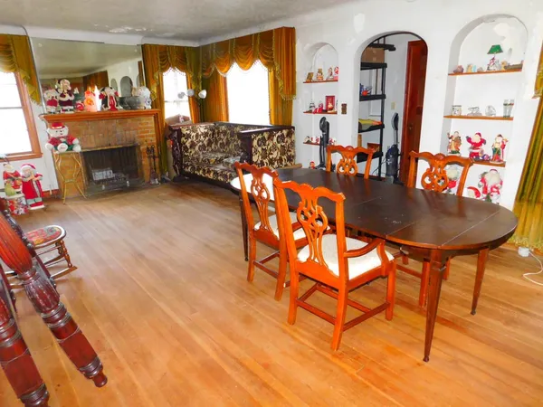 $279,900 | 3675 White Bear Avenue, White Bear Lake, MN 55110