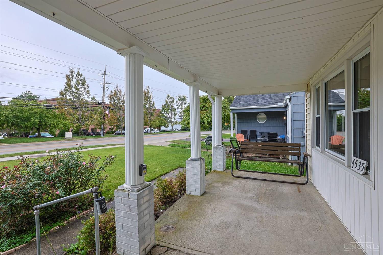4535 Cooper Road Cincinnati, OH 45242 - Photo 4 of 45 Gallery Image 4