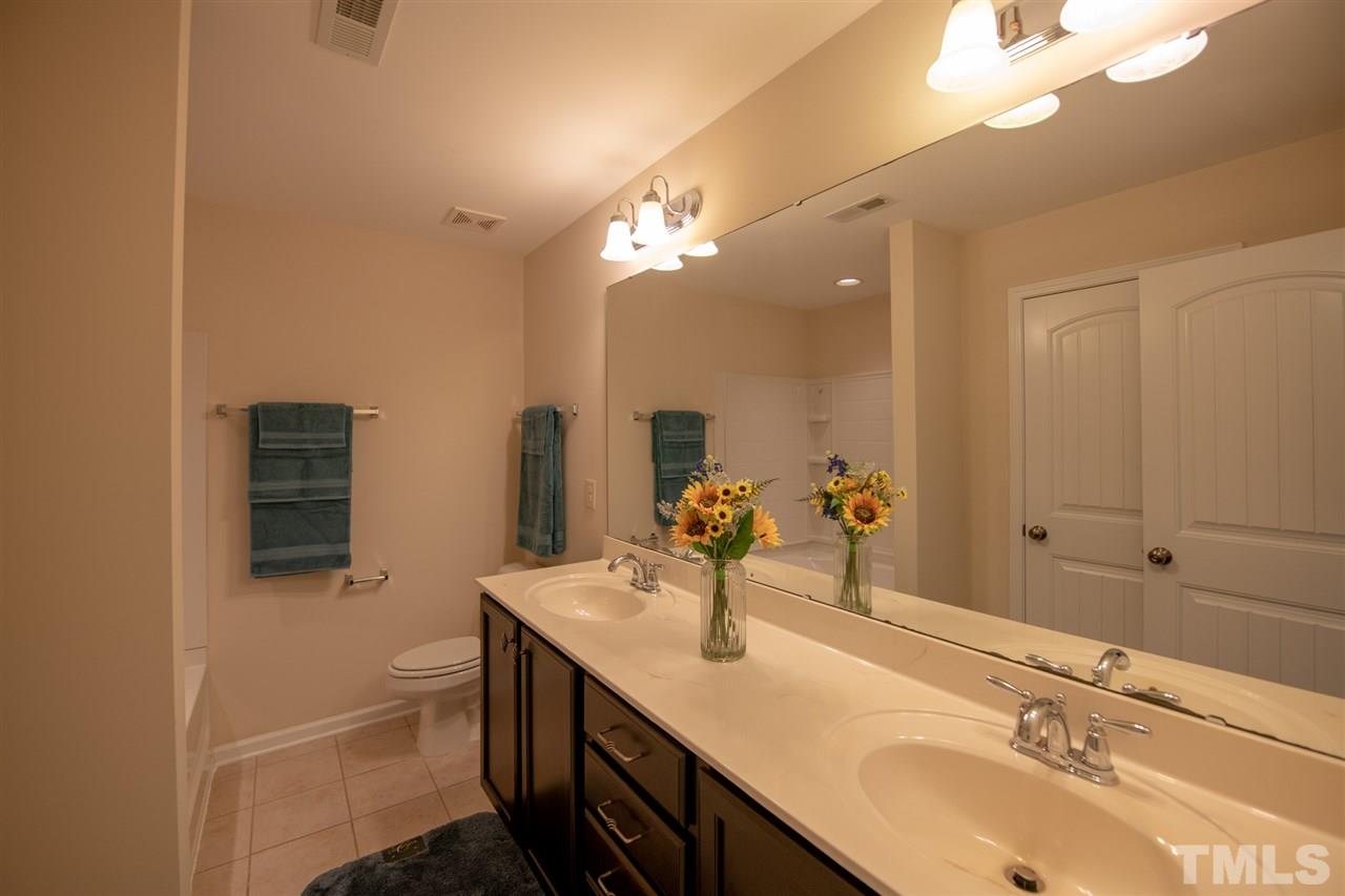 2417 Swans Rest Way Raleigh, NC 27606 - Photo 12 of 19