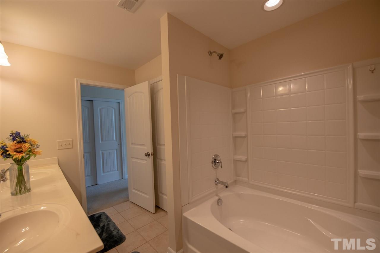 2417 Swans Rest Way Raleigh, NC 27606 - Photo 13 of 19