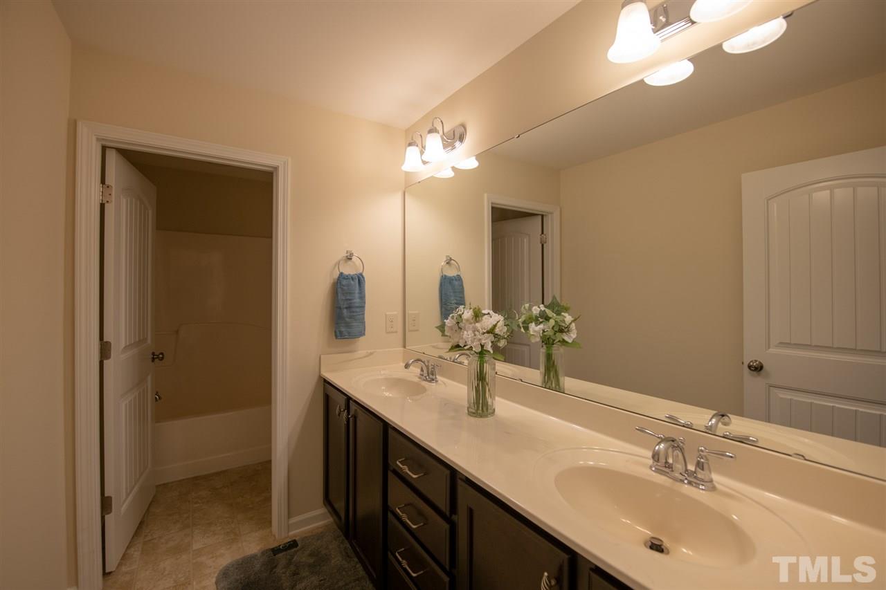 2417 Swans Rest Way Raleigh, NC 27606 - Photo 16 of 19