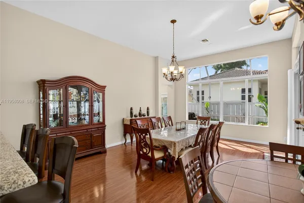 $949,999 | 6353 Southwest 191st Avenue, Pembroke Pines, FL 33332