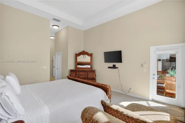 $949,999 | 6353 Southwest 191st Avenue, Pembroke Pines, FL 33332