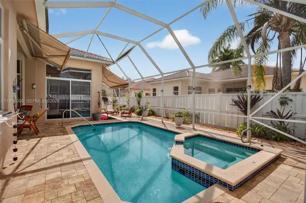 $949,999 | 6353 Southwest 191st Avenue, Pembroke Pines, FL 33332