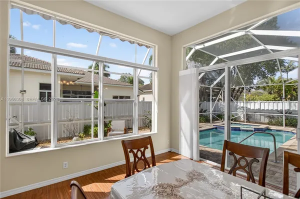 $949,999 | 6353 Southwest 191st Avenue, Pembroke Pines, FL 33332