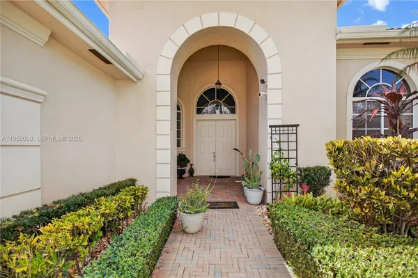 $949,999 | 6353 Southwest 191st Avenue, Pembroke Pines, FL 33332