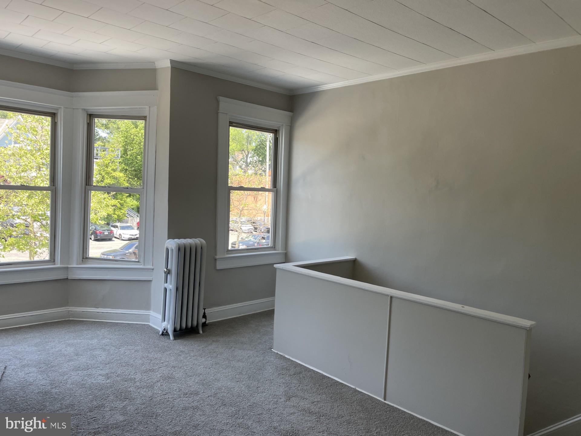 4329 Harford Road Baltimore, MD 21214 - Photo 13 of 23 2nd floor living room