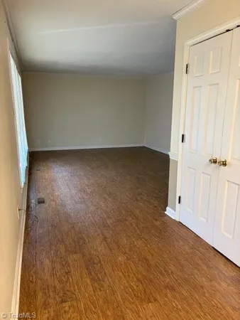 $1,925 | 2015 Harper Road, Clemmons, NC 27012