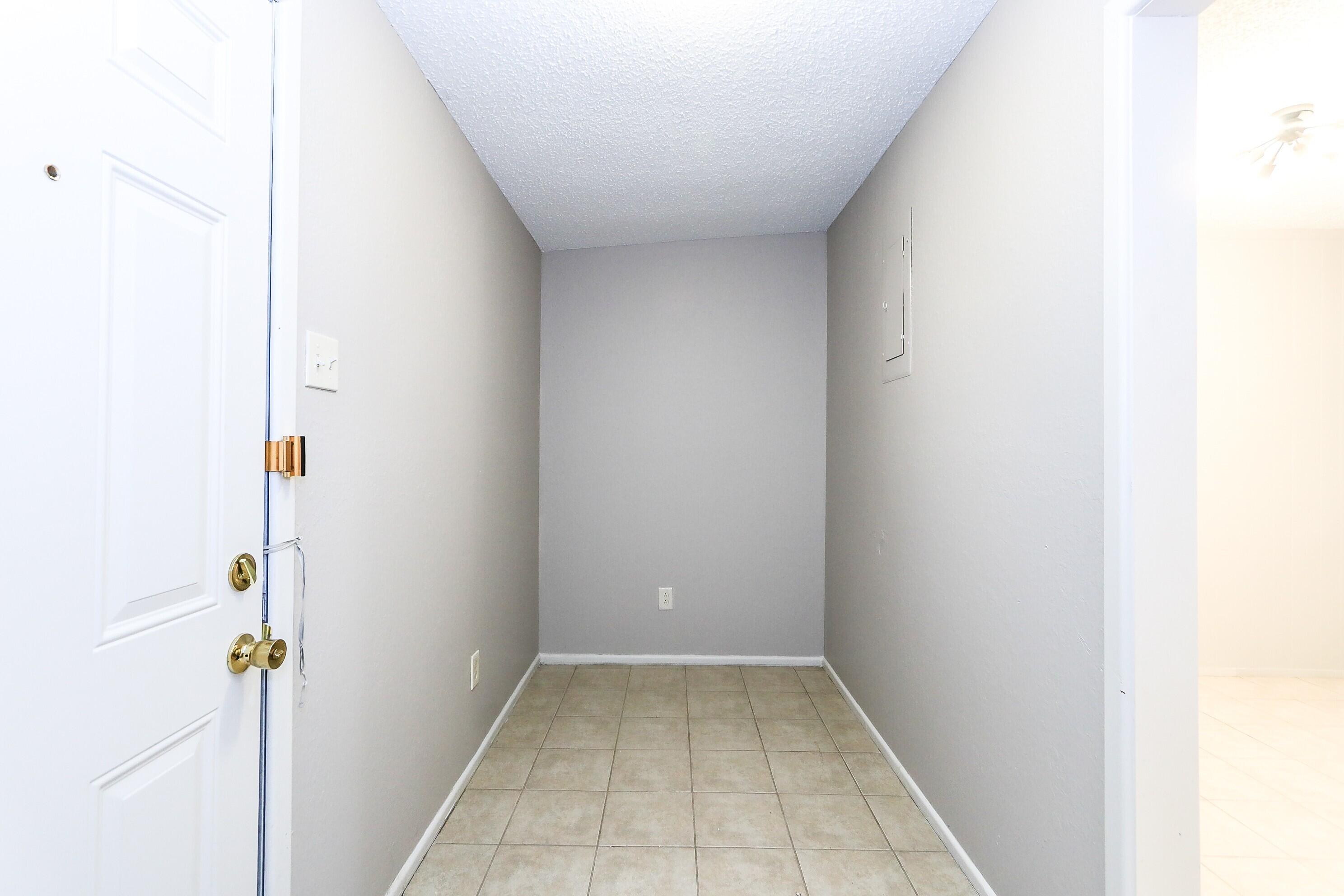 7308 Avenue West, Unit A Lubbock, TX 79423 - Photo 12 of 13 9