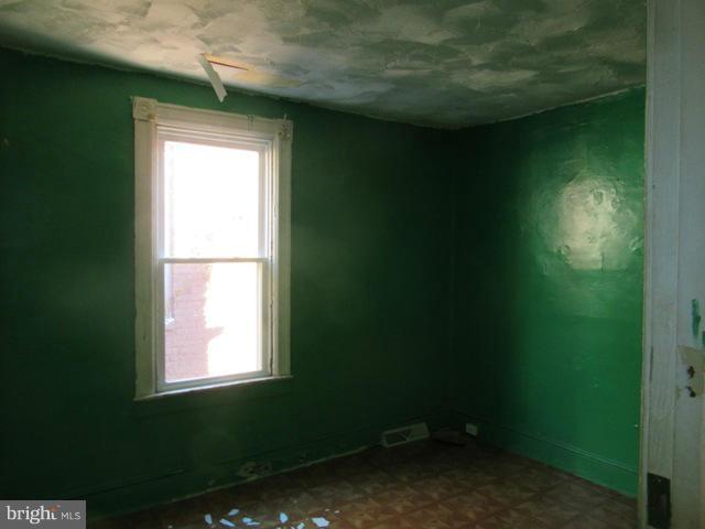 2135 Chelsea Terrace Baltimore, MD 21216 - Photo 8 of 10 Bedroom 3