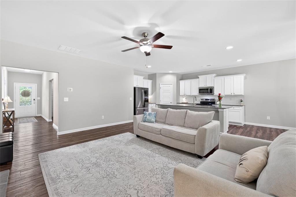 1537 Ridgewood Court Monroe, GA 30656 - Photo 10 of 62