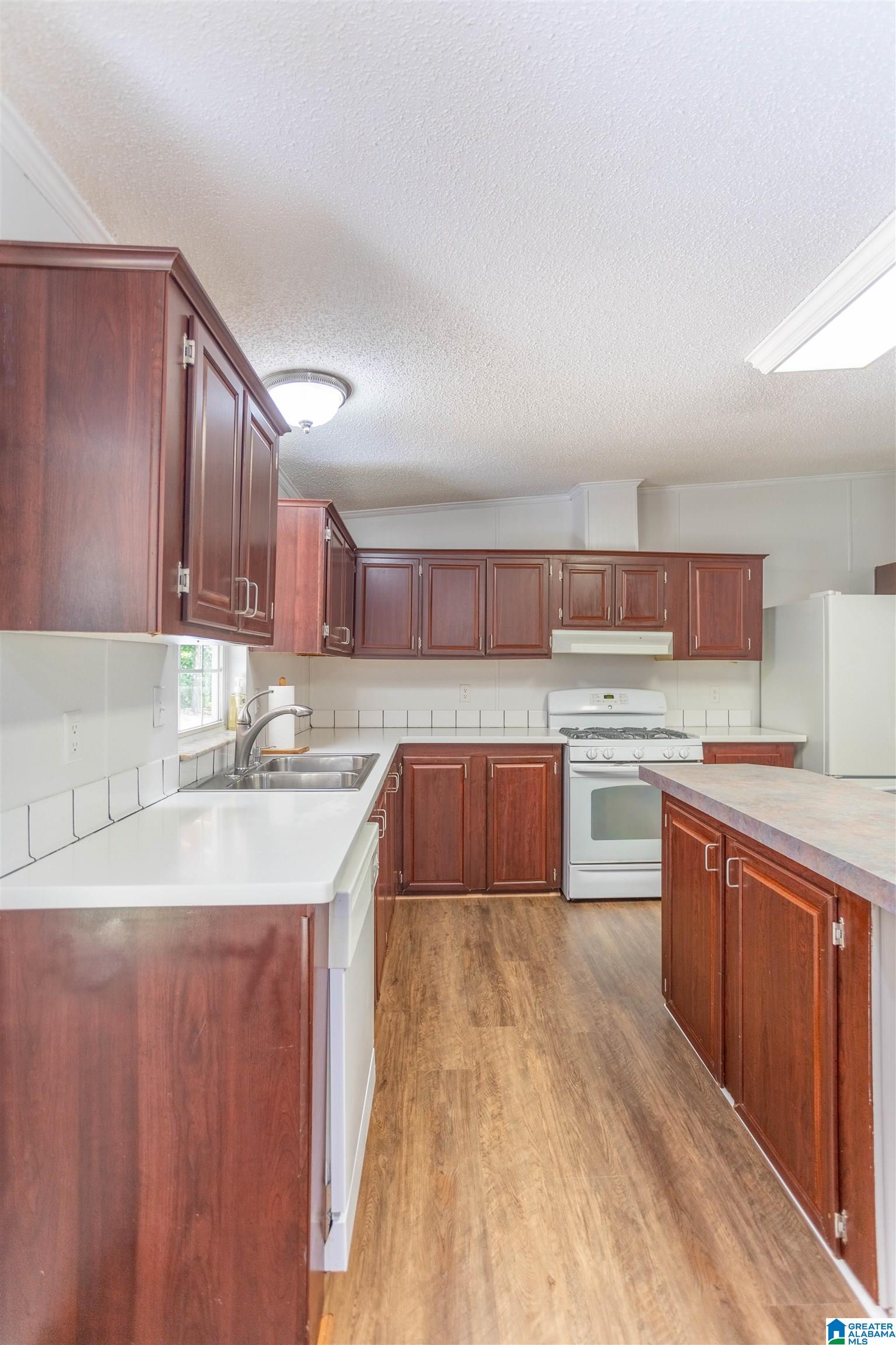 45 Cross Street Jacksonville, AL 36265 - Photo 11 of 24