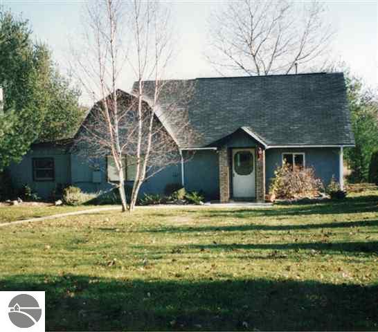 4181 Holiday Road Traverse City, MI 49686 - Photo 22 of 22 1733738-21.JPG