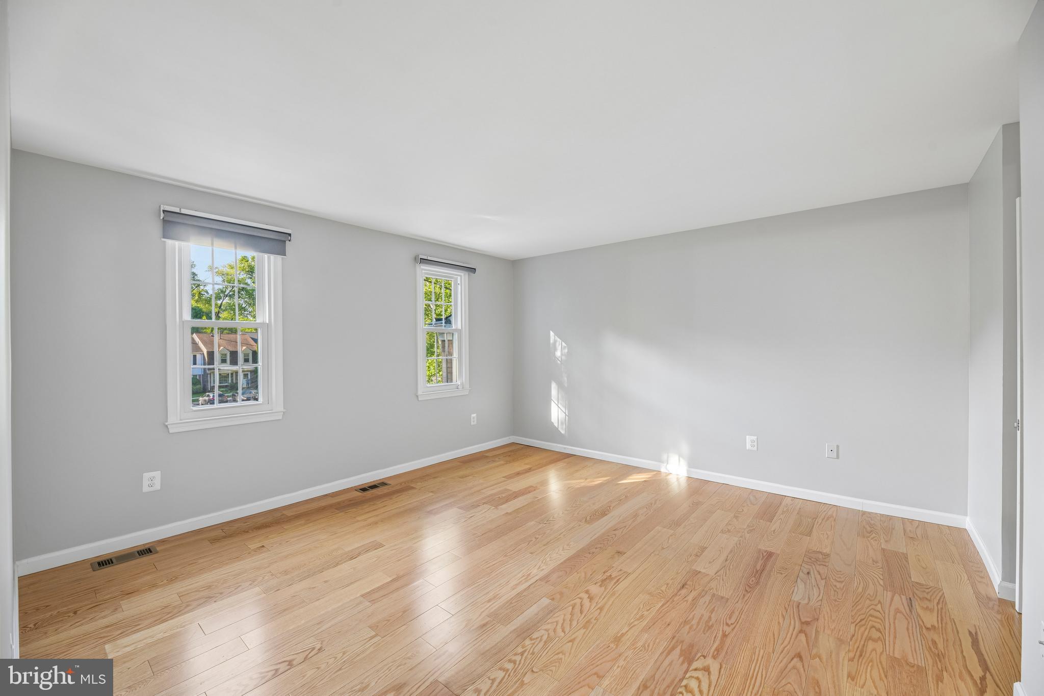 12629 English Orchard Court Silver Spring, MD 20906 - Photo 22 of 59 Primary Bedroom