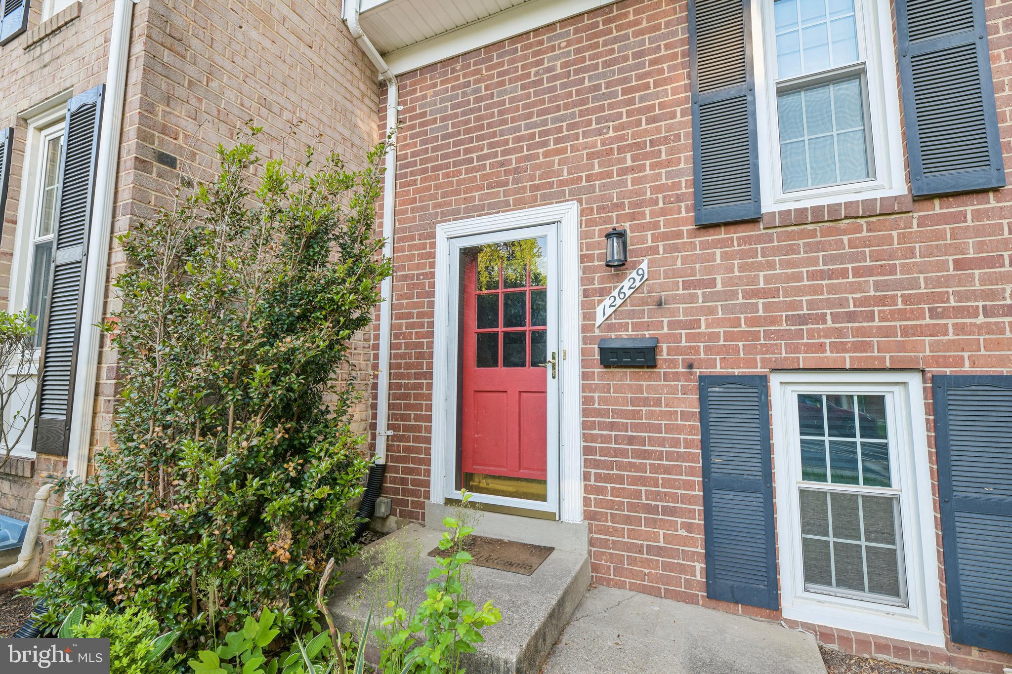 12629 English Orchard Court Silver Spring, MD 20906 - Photo 3 of 59 Front