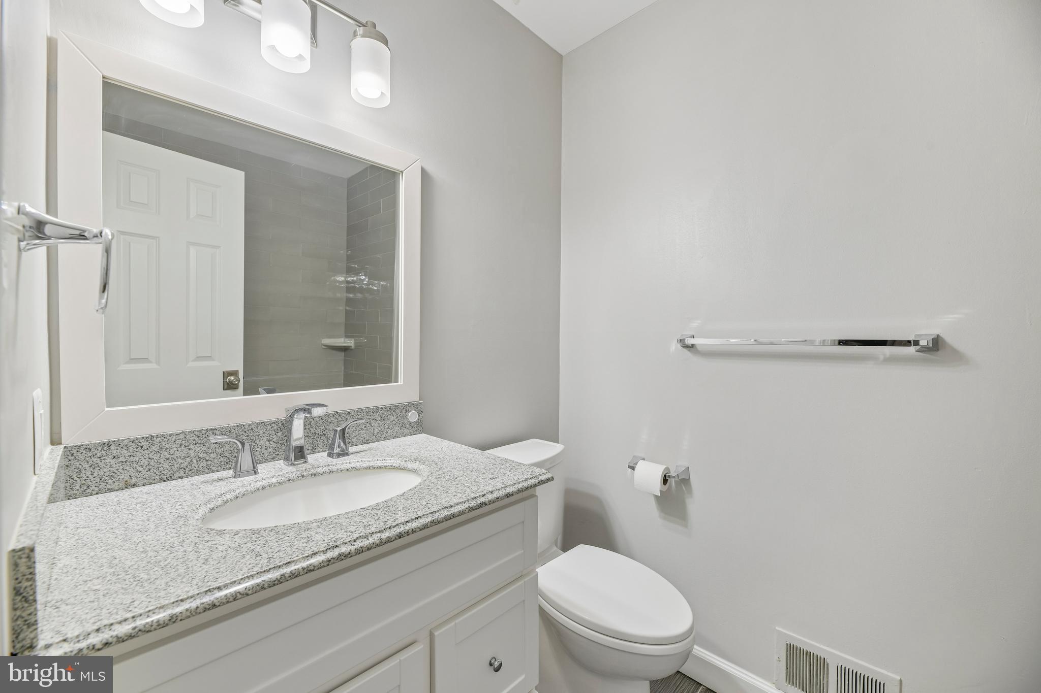 12629 English Orchard Court Silver Spring, MD 20906 - Photo 40 of 59 Upper-level Bathroom