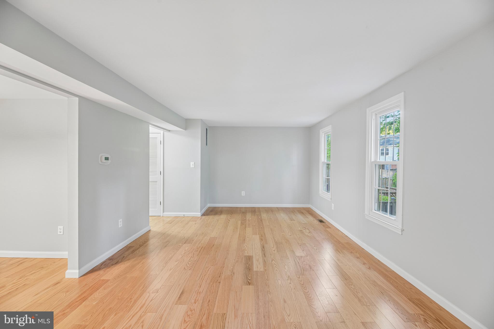 12629 English Orchard Court Silver Spring, MD 20906 - Photo 7 of 59 Living Room