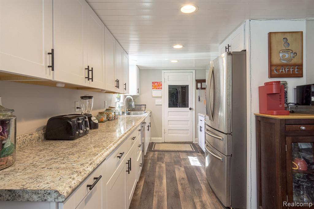 12394 Jennings Road Linden, MI 48451 - Photo 10 of 21