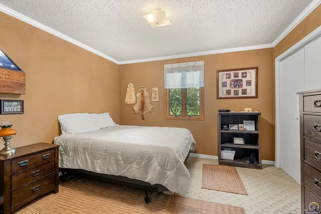 $550,000 | 845 C Street, Centralia, KS 66415