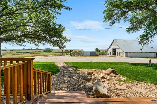 $550,000 | 845 C Street, Centralia, KS 66415