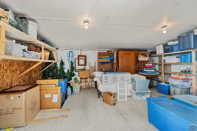 $550,000 | 845 C Street, Centralia, KS 66415