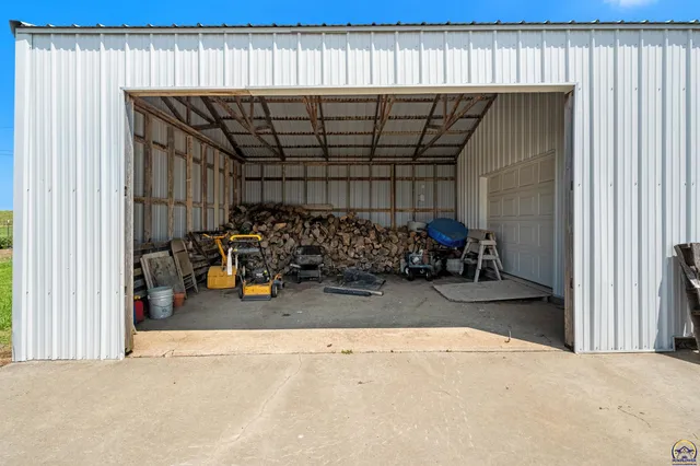 $550,000 | 845 C Street, Centralia, KS 66415