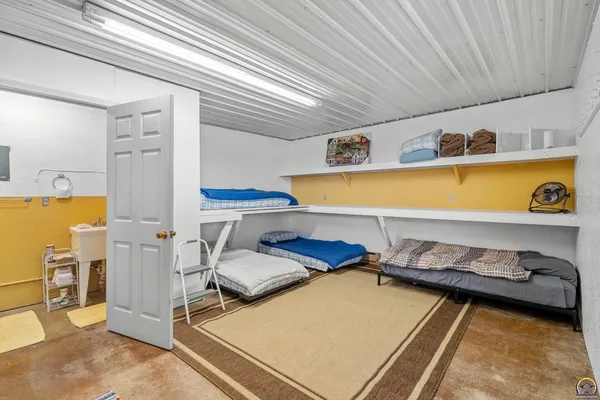 $550,000 | 845 C Street, Centralia, KS 66415