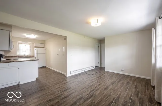 $899 | 140 Maple Park Drive, Unit 2, Westfield, IN 46074