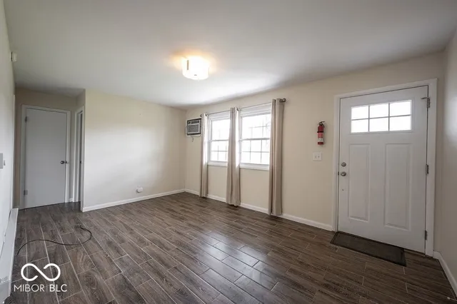 $899 | 140 Maple Park Drive, Unit 2, Westfield, IN 46074