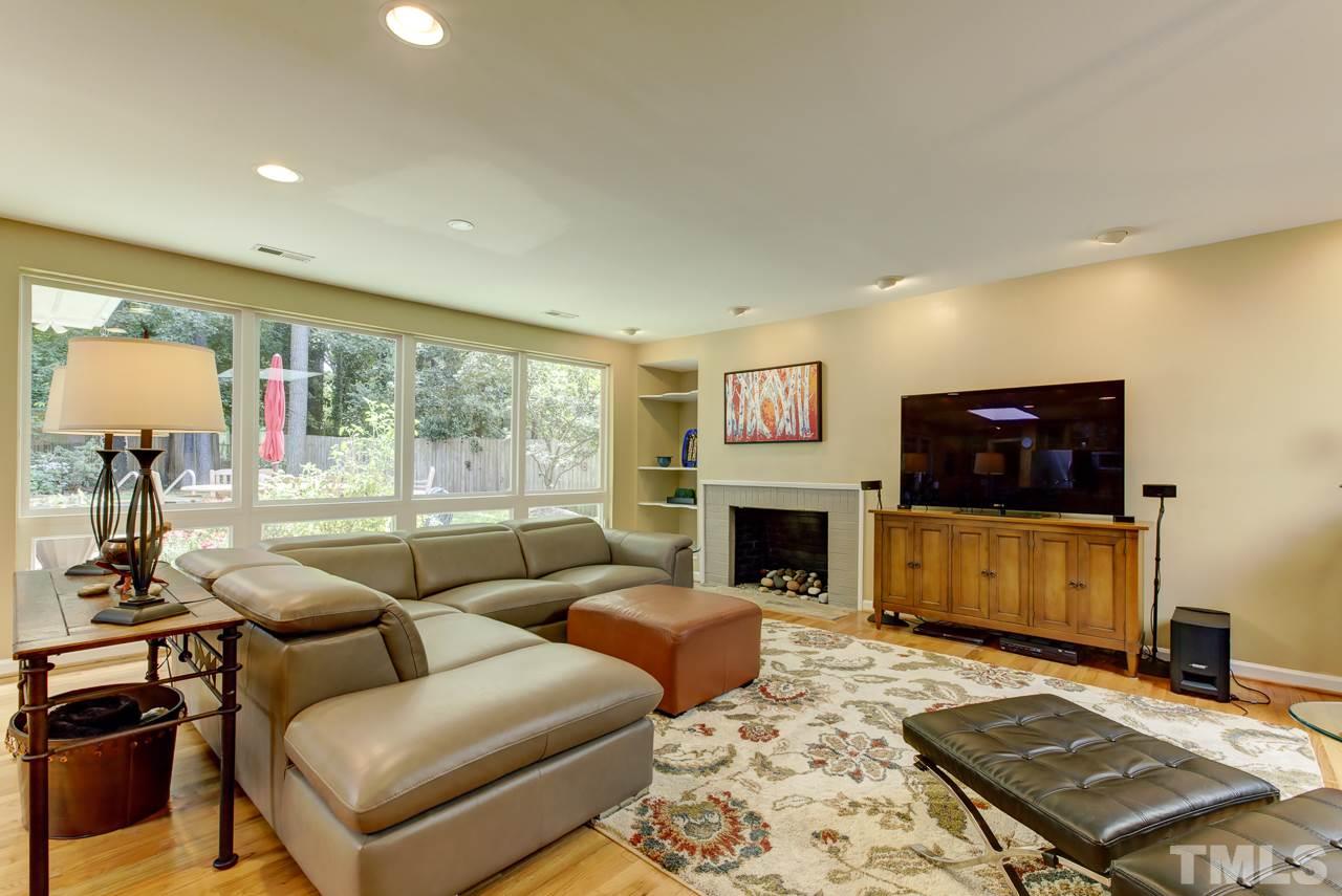 2801 Dogwood Road Durham, NC 27705 - Photo 7 of 25 Gallery Image 7