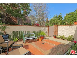 4535 Alla Road, Unit 2 Marina del Rey, CA 90292 - Photo 3 of 31 Gallery Image 3
