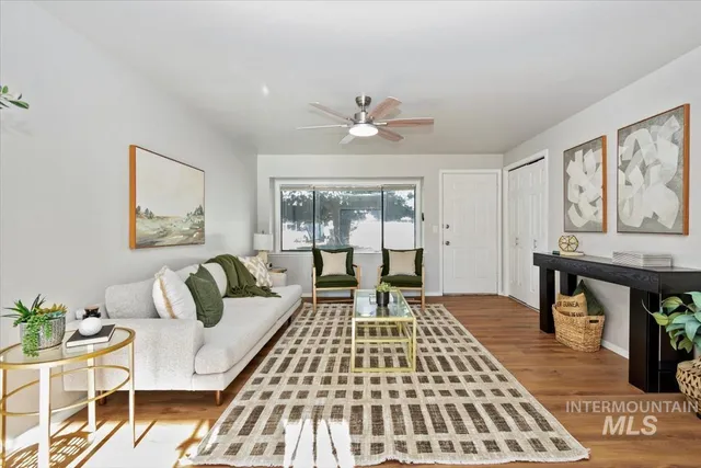 $379,950 | 3457 North Rugby Way, Boise, ID 83704