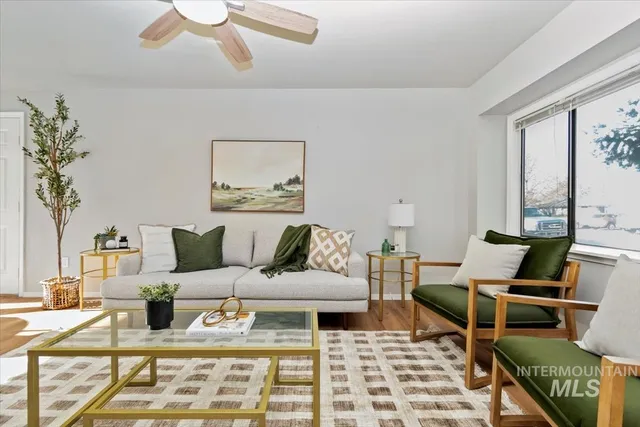 $379,950 | 3457 North Rugby Way, Boise, ID 83704