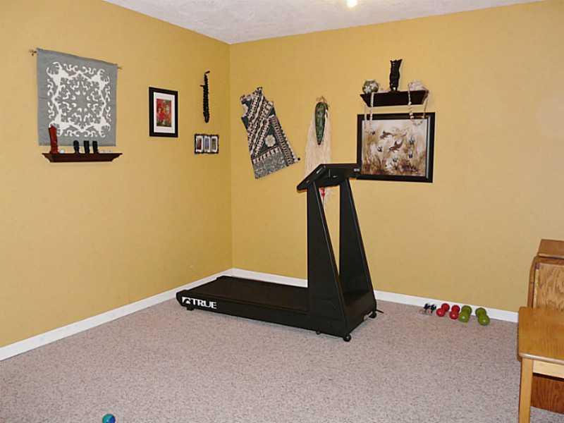 6013 Red Fox Road Pendleton, IN 46064 - Photo 14 of 24