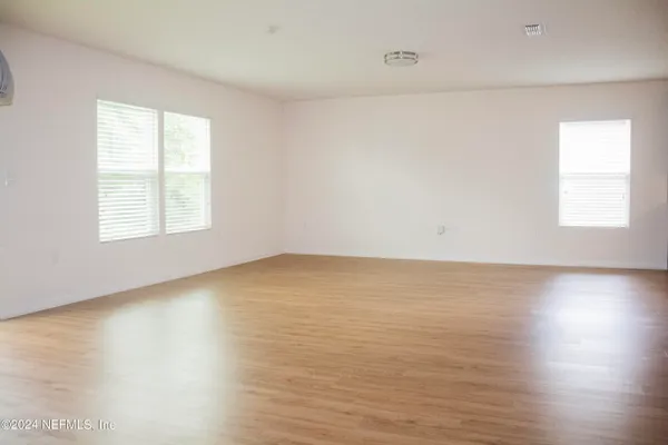 $2,000 | 2339 Sotterley Lane, Jacksonville, FL 32220