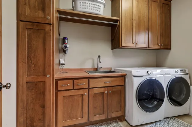 $619,900 | 908 21st Avenue North, Sartell, MN 56377