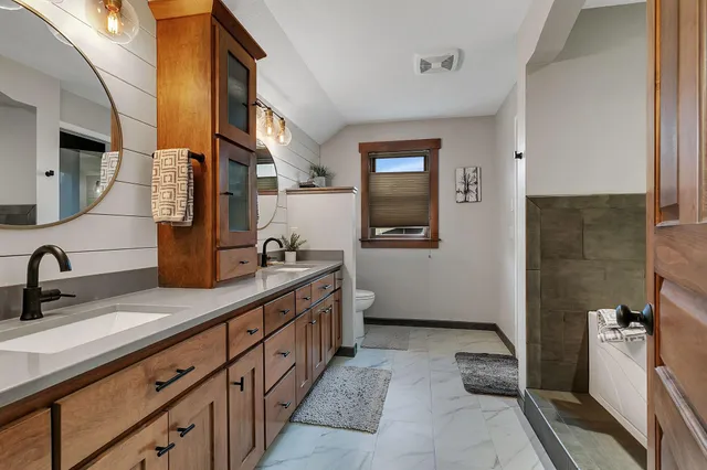 $619,900 | 908 21st Avenue North, Sartell, MN 56377