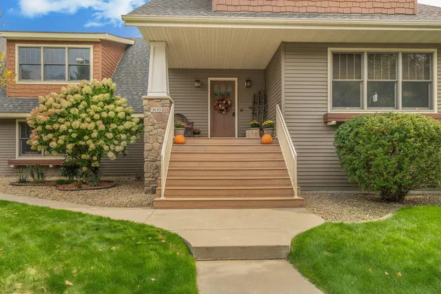 $619,900 | 908 21st Avenue North, Sartell, MN 56377