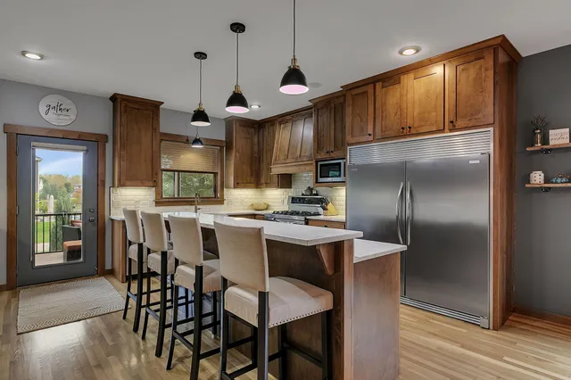 $619,900 | 908 21st Avenue North, Sartell, MN 56377