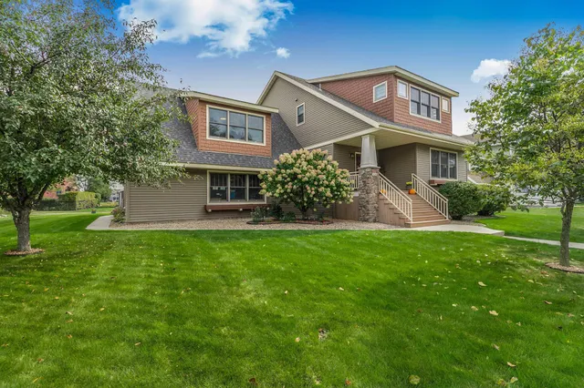 $619,900 | 908 21st Avenue North, Sartell, MN 56377